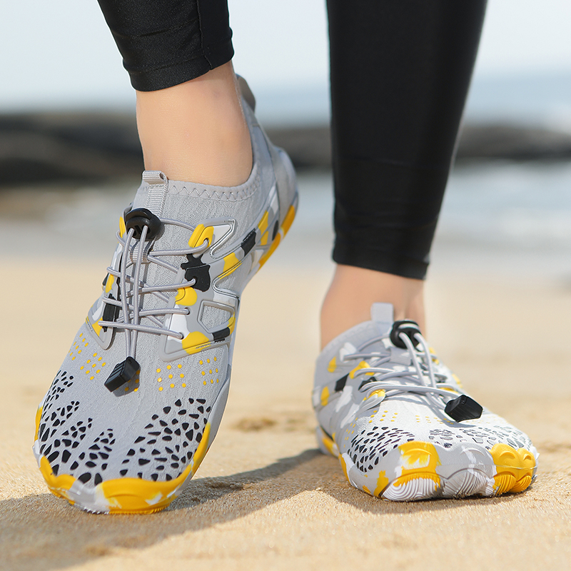 Outdoor Hiking Shoes for Men,  - Aquatic Sports Shoes review and price